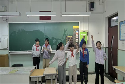 2班-2.jpg
