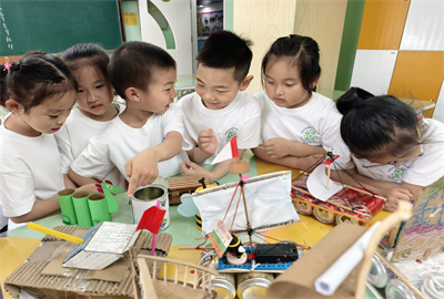 学生参观校园照片6.jpg